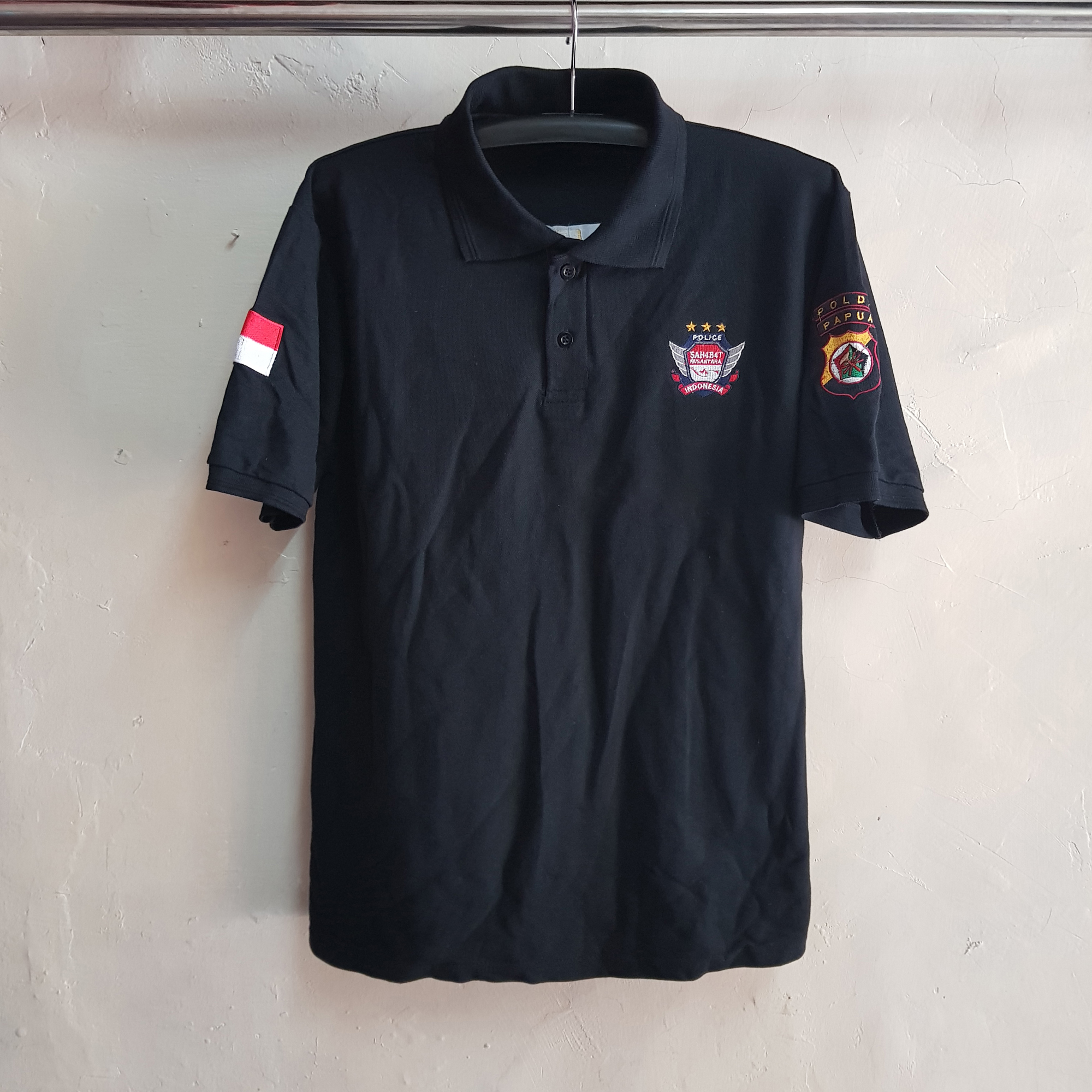 Seragam Poloshirt, Kaos Kerah The R4A1D